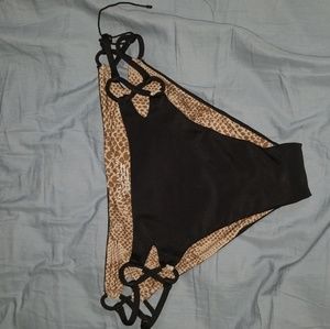 Acacia bikini bottom